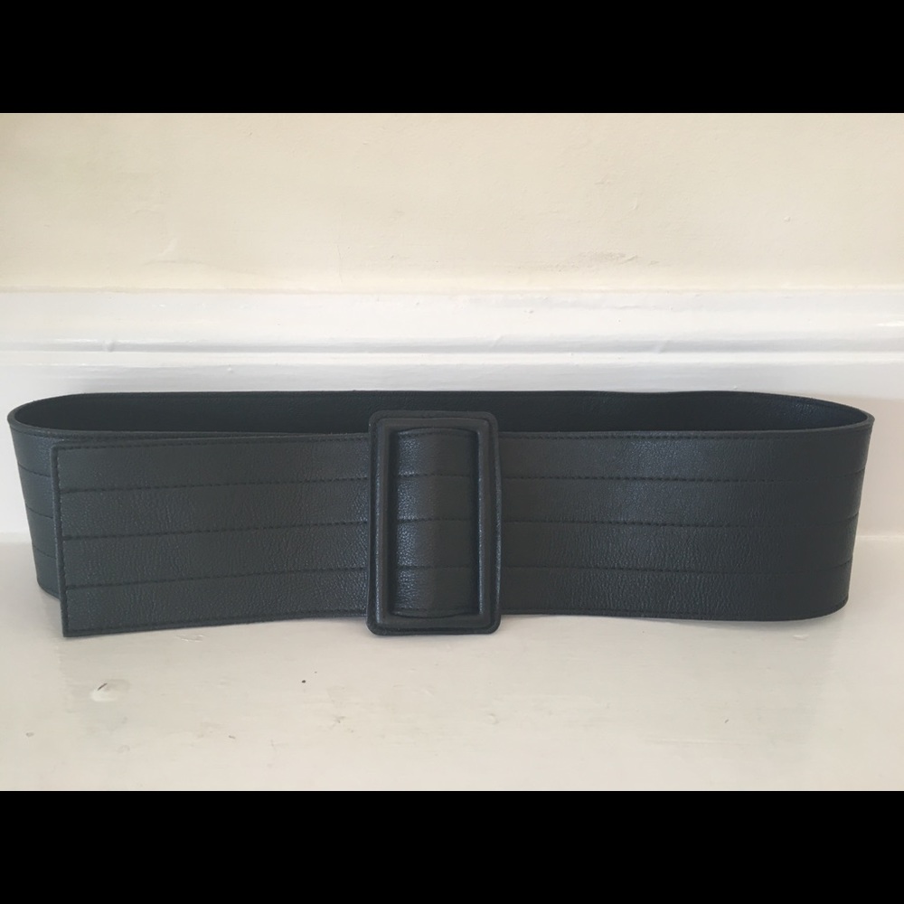 THEORY black leather belt - size L